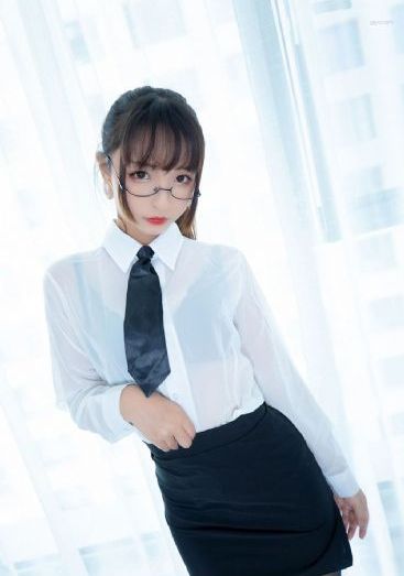 人人人偷拍国产_高清完整版